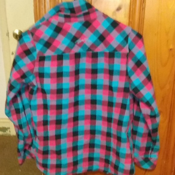 WhiteTail Button Down Shirt - Picture 2 of 3